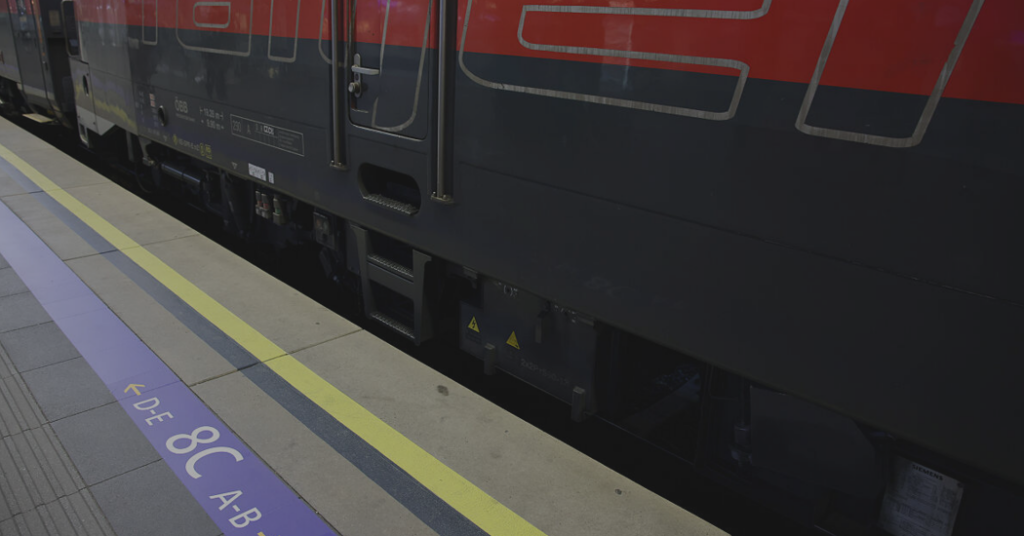 Railjet_ÖBB_Bodenmarkierungen