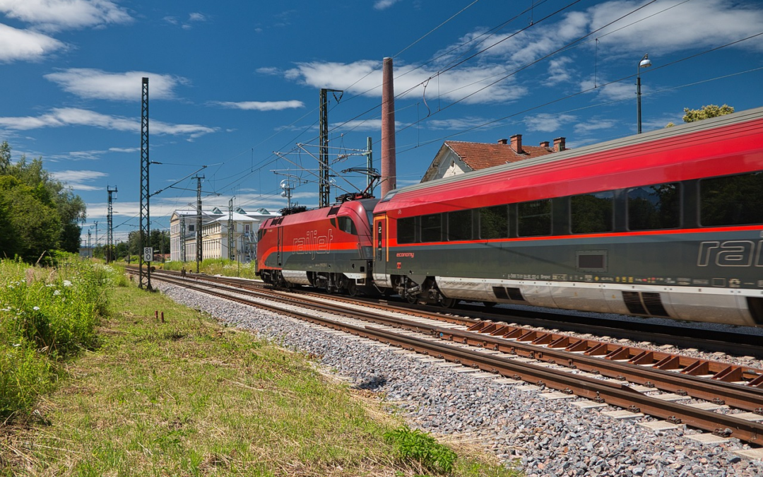 Österreich: Forderung nach Verbesserung der Fahrgastrechte für Besitzer:innen von Jahreskarten