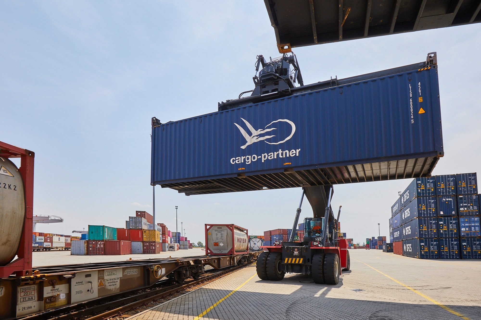 cargopartner erweitert sein intermodales Transportangebot zwischen