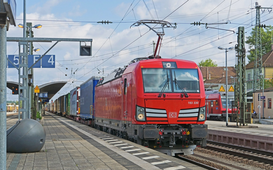 Verband Spedition und Logistik Baden-Württemberg (VSL) will Mitgliedsunternehmen die Nutzung der Schiene zu erleichtern