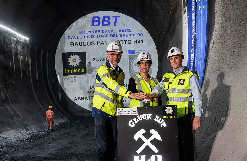 Brenner Basistunnel: Erster Durchbruch einer Haupttunnelröhre in Österreich gelungen
