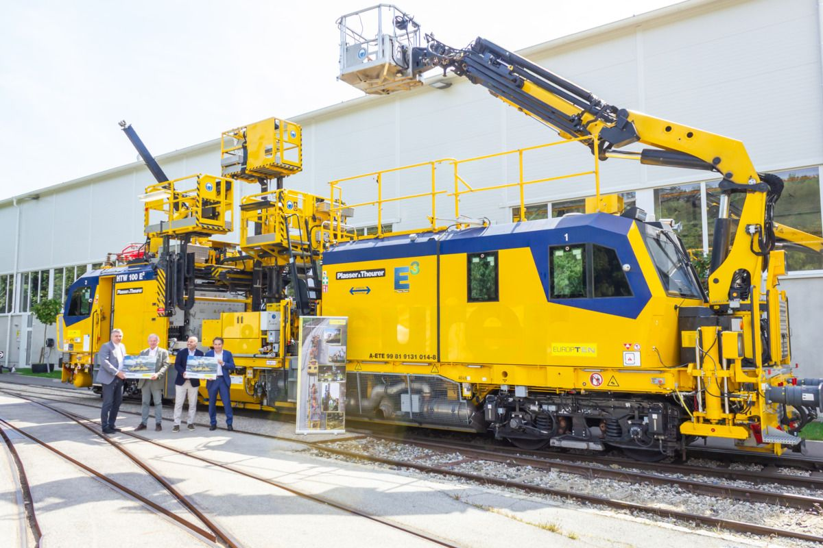 EUROPTEN erweitert Fuhrpark mit HTW 100 E3 von Plasser & Theurer