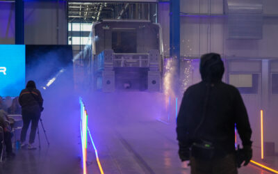 Stadler nimmt neue Wagenkasten-Schweißerei in Salt Lake City in Betrieb