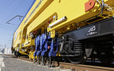 SPITZKE erweitert Maschinenflotte mit Großauftrag an Plasser & Theurer