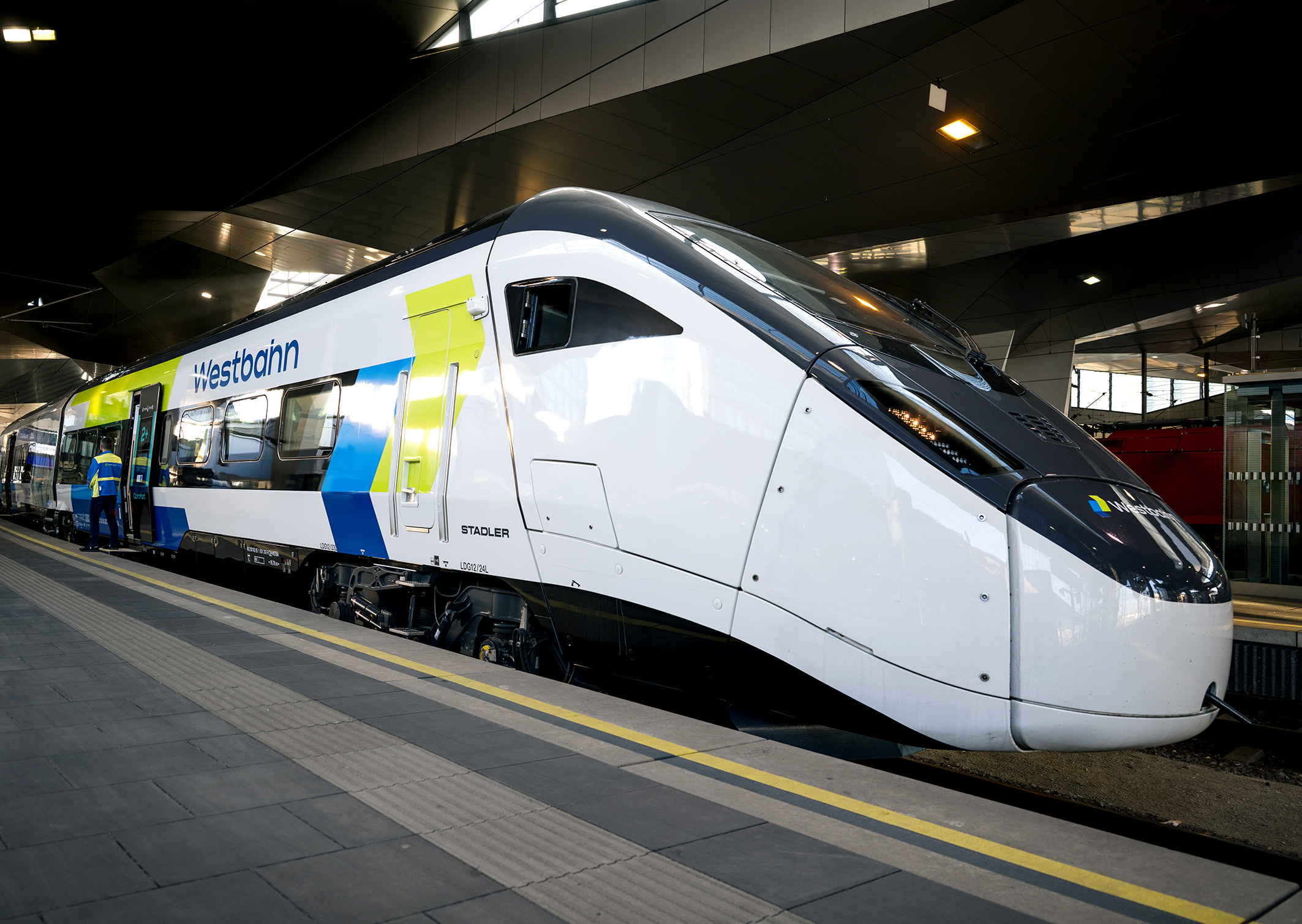 Westbahn bringt SMILE-Züge auf die Südstrecke und stärkt Wettbewerb im Fernverkehr